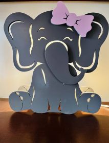 Dětská nástěnná lampička na stolek-Slon jklaser-design