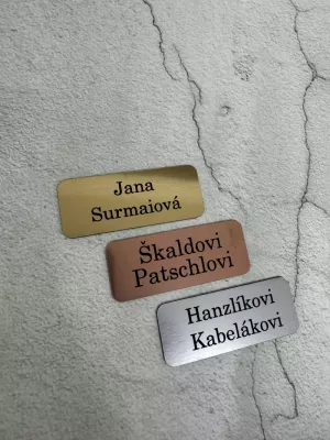 Jmenovky na dveře